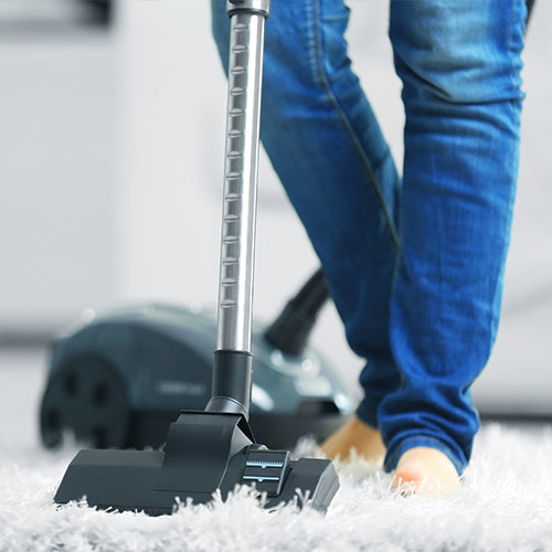 Teppich reinigen: Die besten Hausmittel & Tipps