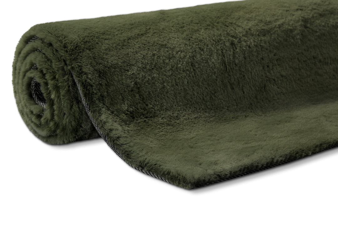 Hochflor Teppich Alice Oliv Grün aufgerollt Kante