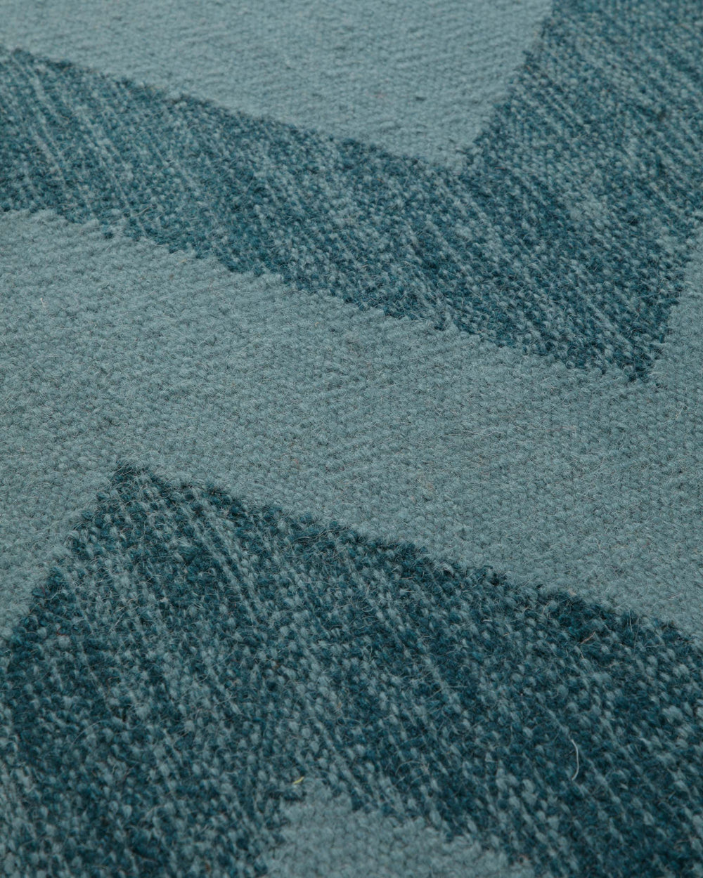 Handwebteppich Wolle Chevron petrol 160x230 cm – Close-up der Webart