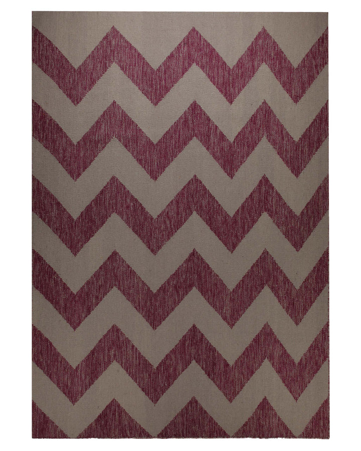 Handwebteppich Wolle Chevron magenta natur 160x230 cm – Freigestellte Ansicht von oben