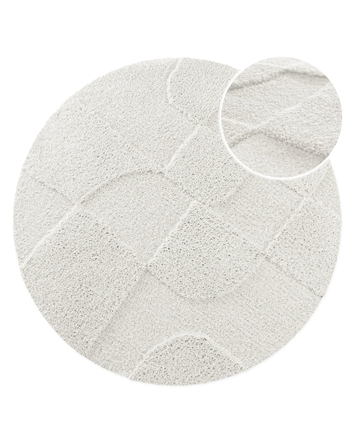 Badteppich Davie Weiß rund, Draufsicht mit Detailkreis der Florstruktur und eingeprägtem Linienmuster auf hellem Hintergrund