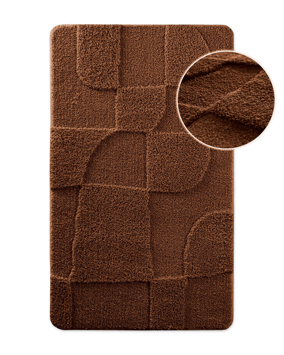 Badteppich von BathKing by WECONhome Davie Cognac Braun, Draufsicht mit Detailkreis der Florstruktur und eingeprägtem Muster auf weißem Hintergrund