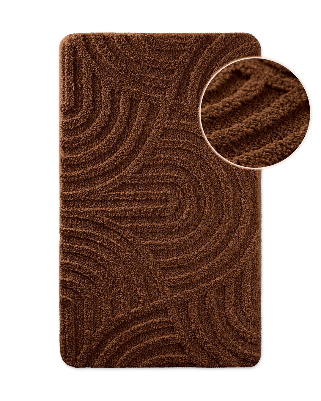 Badteppich von BathKing by WECONhome Fiete Cognac Braun, Draufsicht mit Detailkreis der Florstruktur und eingeprägtem Linienmuster auf weißem Hintergrund