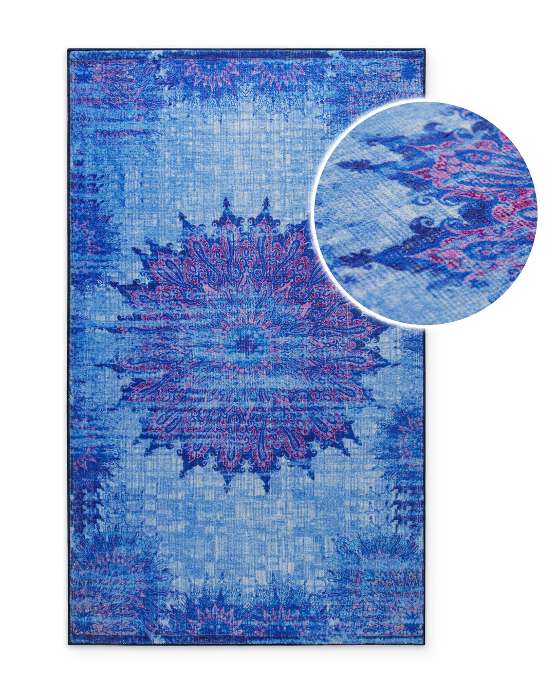 Detailansicht des Vintage-Badteppichs Healing in Blau-Multi mit vergrößerter Darstellung des filigranen Mandala-Musters.