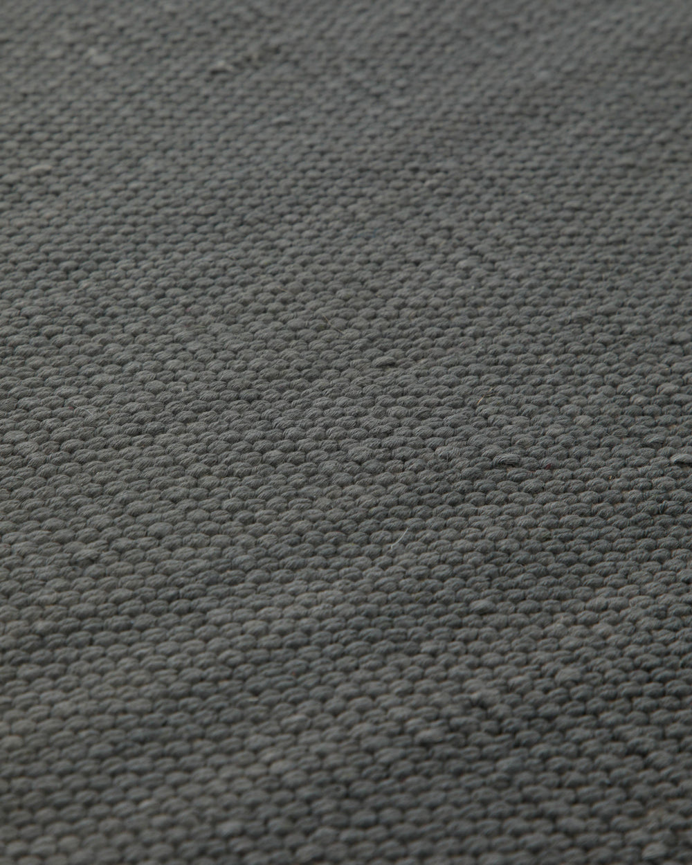Handwebteppich Baumwolle uni anthrazit robust 160x230 cm – Detailaufnahme der Musterung