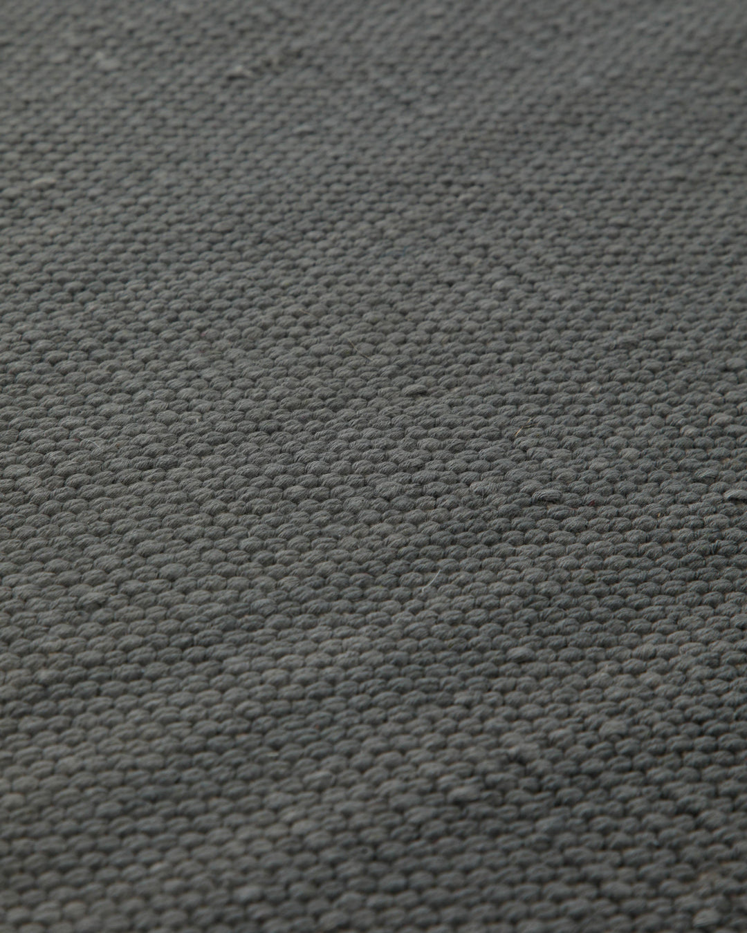 Handwebteppich Baumwolle uni anthrazit robust 160x230 cm – Detailaufnahme der Musterung