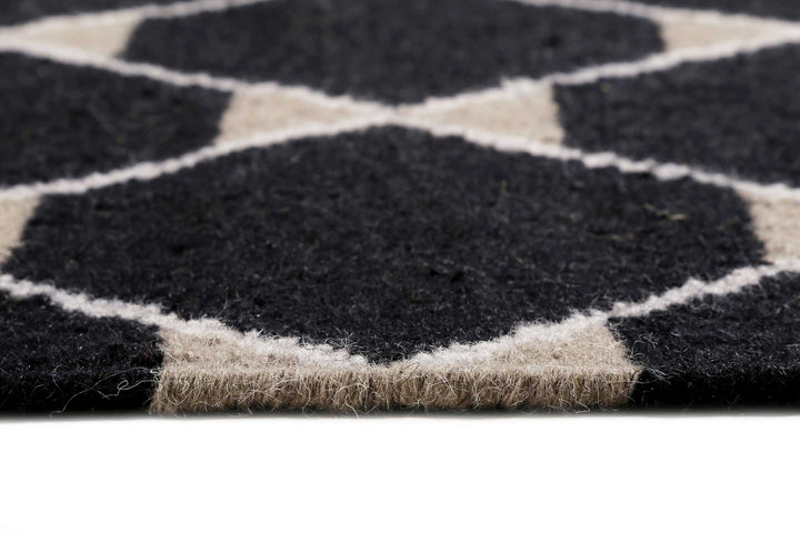 Aaron Kelim Teppich schwarz Kurzflor rechteckig