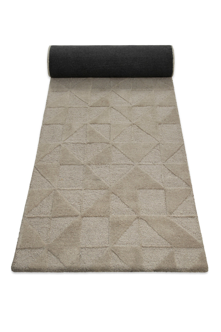 Perspektivische Ansicht des Hamptons THIRTYSEVEN Läufers, die Materialqualität und Musterverlauf hervorhebt.