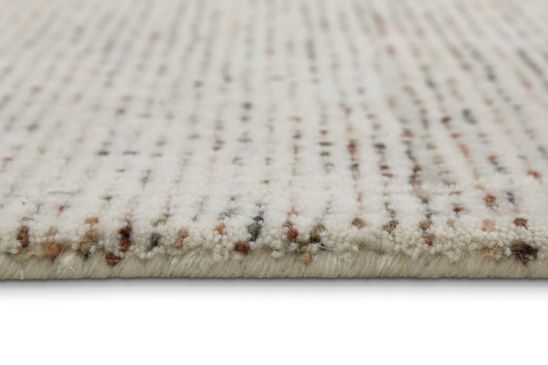 Nahaufnahme der strukturierten Oberfläche des Hamptons THIRTYTWO mit klar definierter Textur.