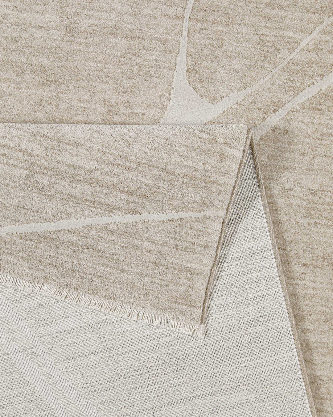 Kurzflor Teppich Elite in Beige Bunt Detailaufnahme der Teppichkante und hochwertigen Verarbeitung