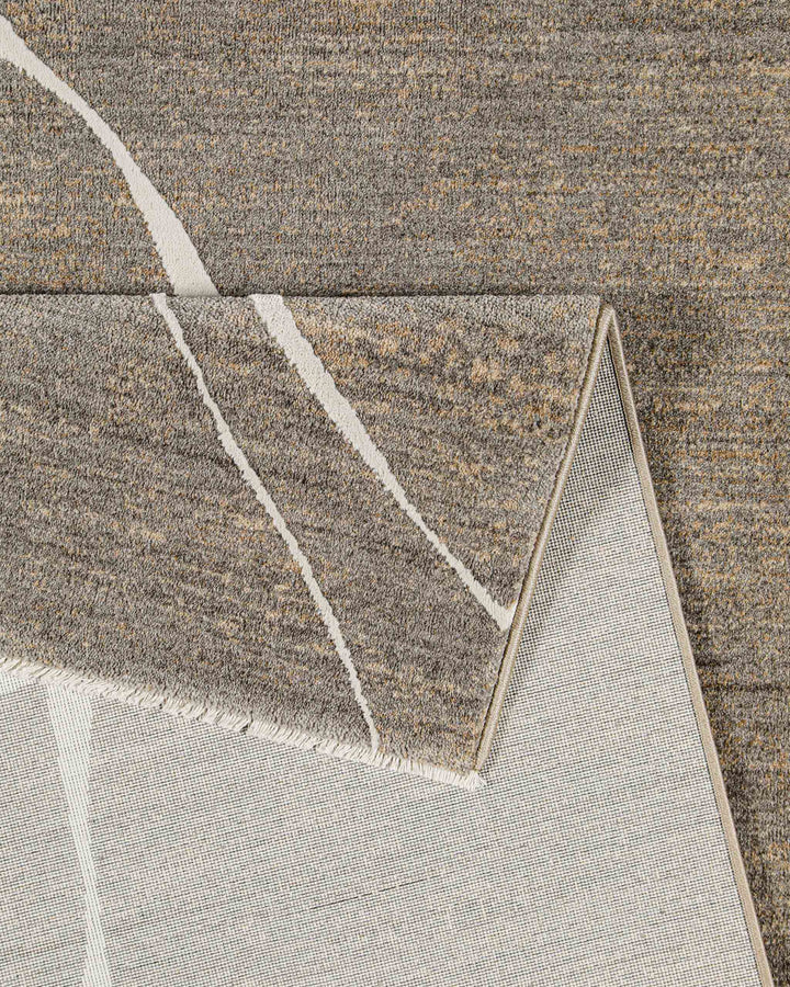 Kurzflor Teppich Elite in Beige Grau Detailaufnahme der Teppichkante und Verarbeitung