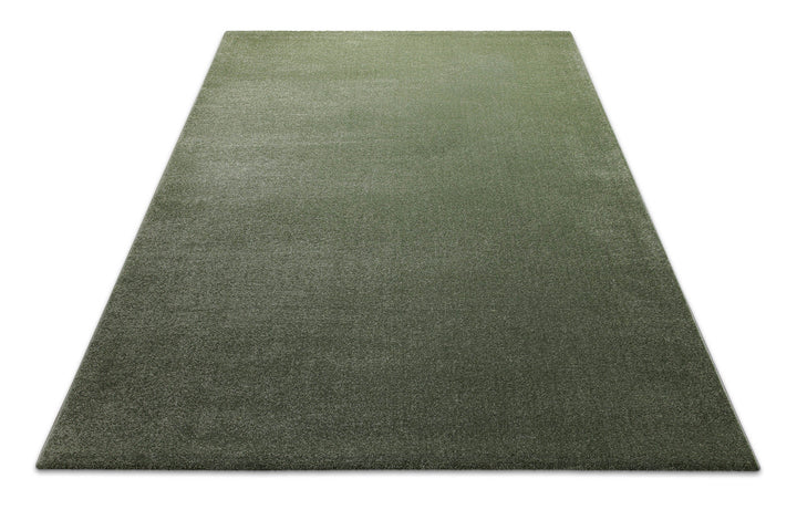 Kurzflor Teppich Freja Laub Grün rechteckig flach ausgelegt mit niedriger Florhöhe