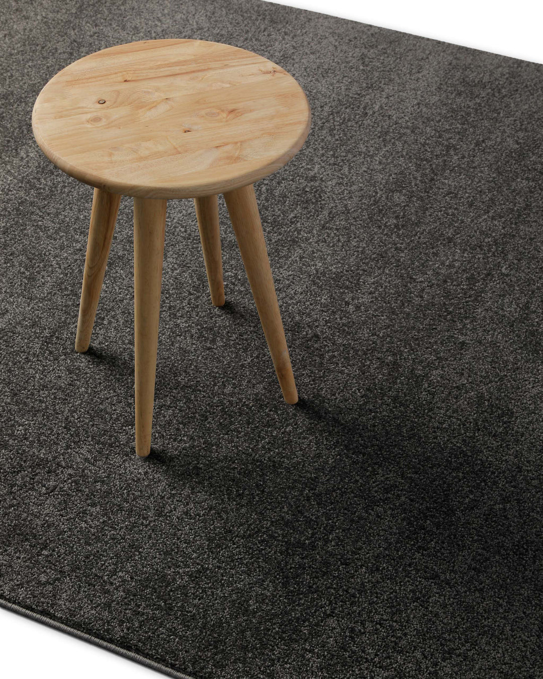 Nahaufnahme der Oberfläche zeigt die feine, gleichmäßige Struktur und den dezenten Farbverlauf