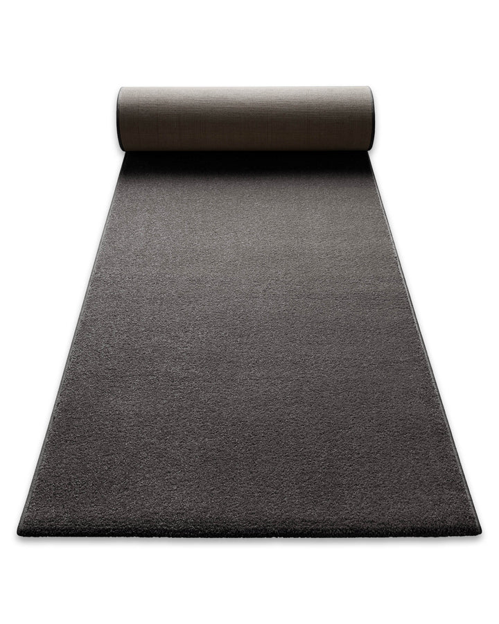 Teppich Läufer Montepulciano Anthrazit Grau ausgerollt, zeigt lange schmale Form und gleichmäßigen Flor