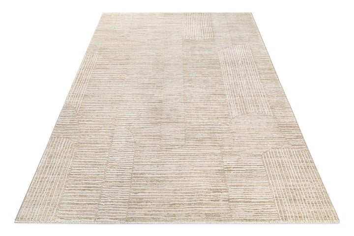 Kurzflor Teppich Raymond in Beige Bunt in Produktansicht von oben mit modernem geometrischem Muster