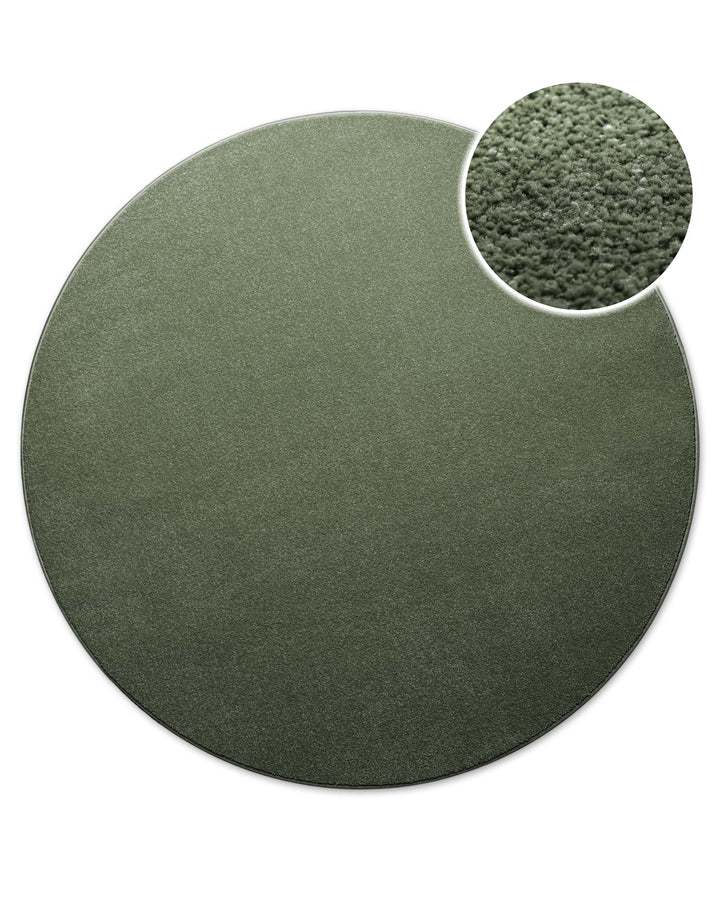 Kurzflor Teppich Freja Laub Grün rund, Draufsicht mit Detailausschnitt der dichten Florstruktur