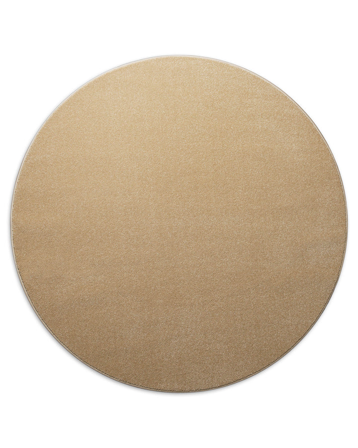 Kurzflor Teppich Montepulciano Sand Beige rund freigestellt, gleichmäßige Farbstruktur sichtbar