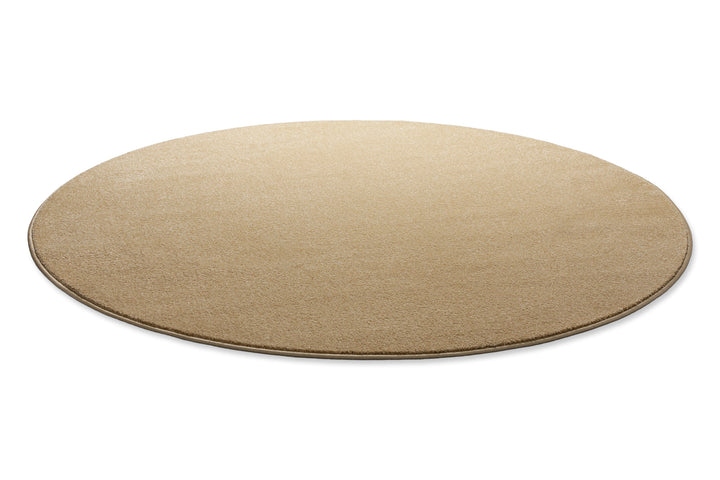 Kurzflor Teppich Montepulciano Sand Beige rund flach ausgelegt mit gleichmäßiger Oberfläche