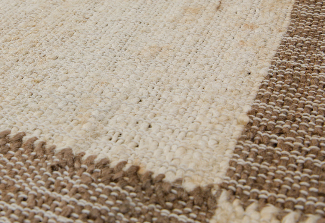 160x230 Teppich Wohnzimmer Stille Mitte mit Akzentkante – Naturteppich in Cremeweiß