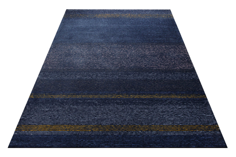Nachtblau mit Gelbakzent - Handtuft 160 x 230 cm – Teppich im Raum platziert