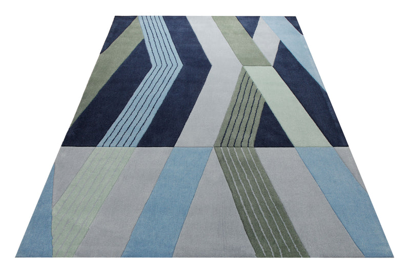 Salbei über Nachtblau - Handtuft  160 x 230 cm – Teppich im Raum platziert