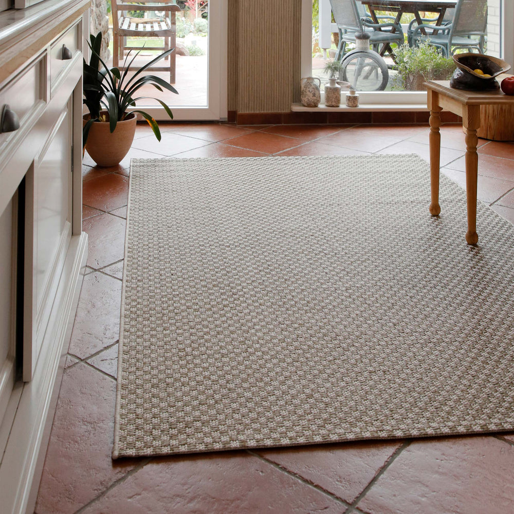 In-& Outdoor Teppich Miami South Beach creme weiß Ansicht im Raum rechteckig