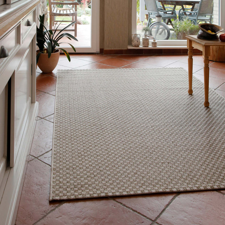 In-& Outdoor Teppich Miami South Beach creme weiß Ansicht im Raum rechteckig