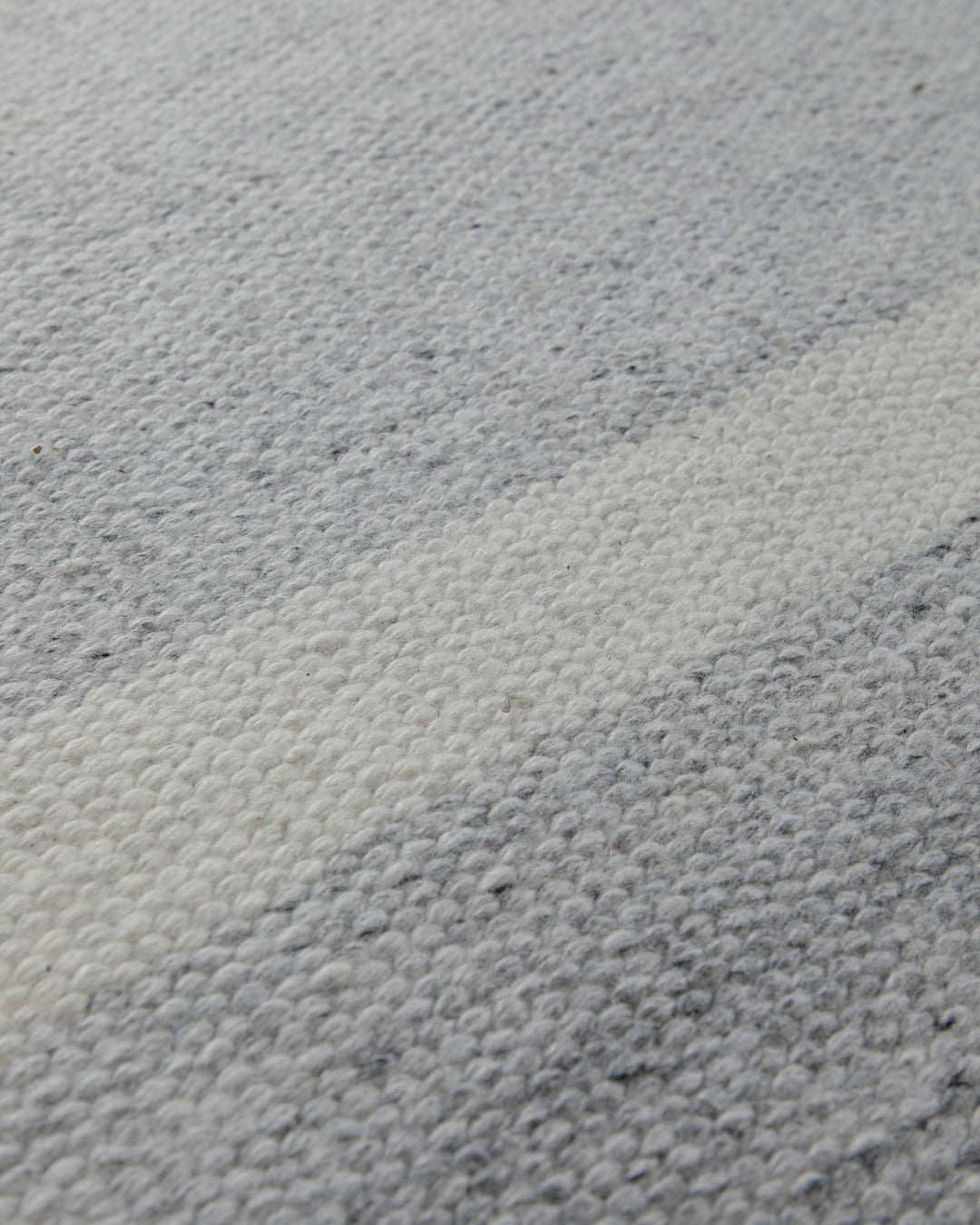 Handwebteppich Polypropylen outdoor Streifen rosé grau 160x230 cm – Close-up der Webart