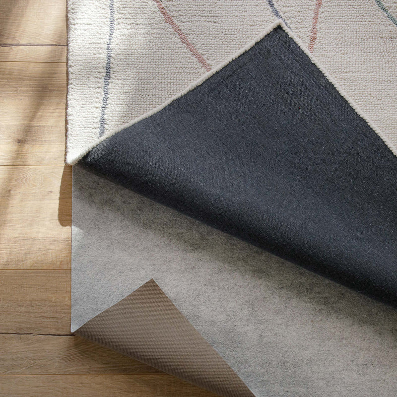 RugPad liegt unter Teppich