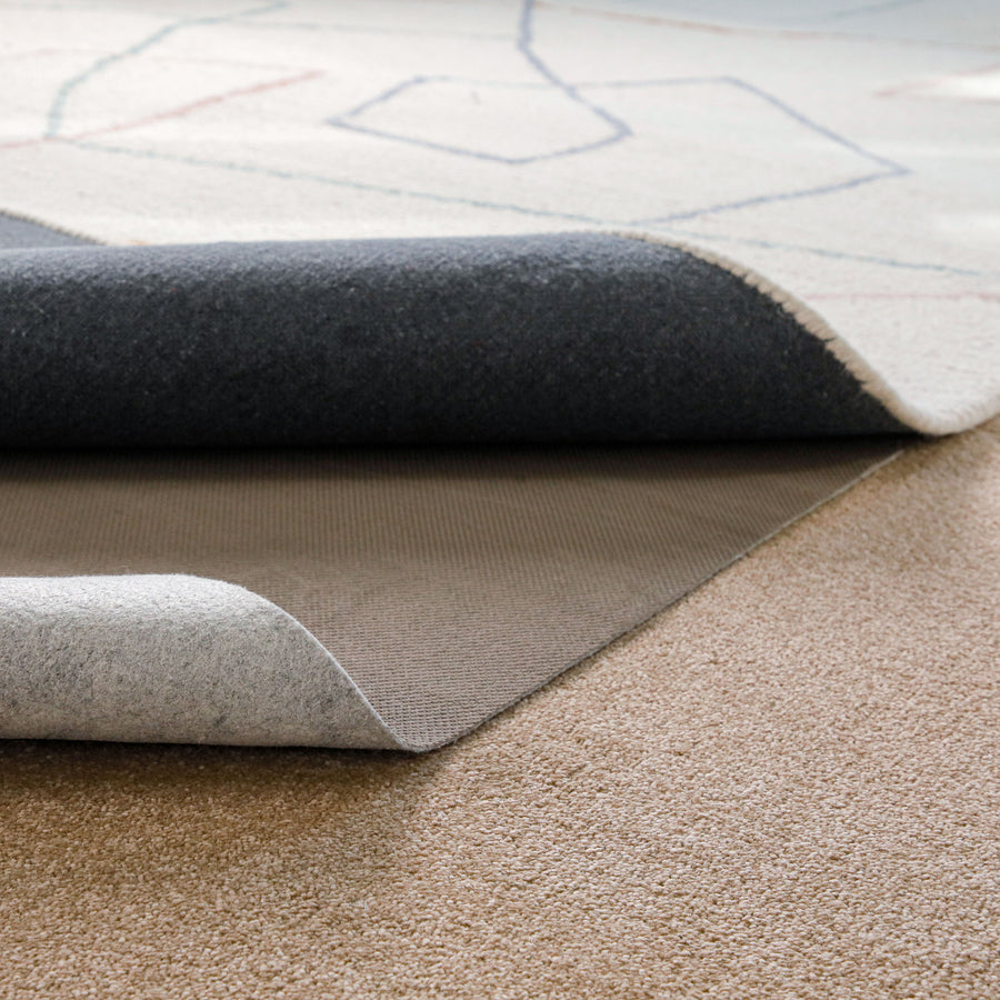 RugPad-RP_D2.jpg__PID:79e219a0-b482-4205-a435-ab2b1816bec1