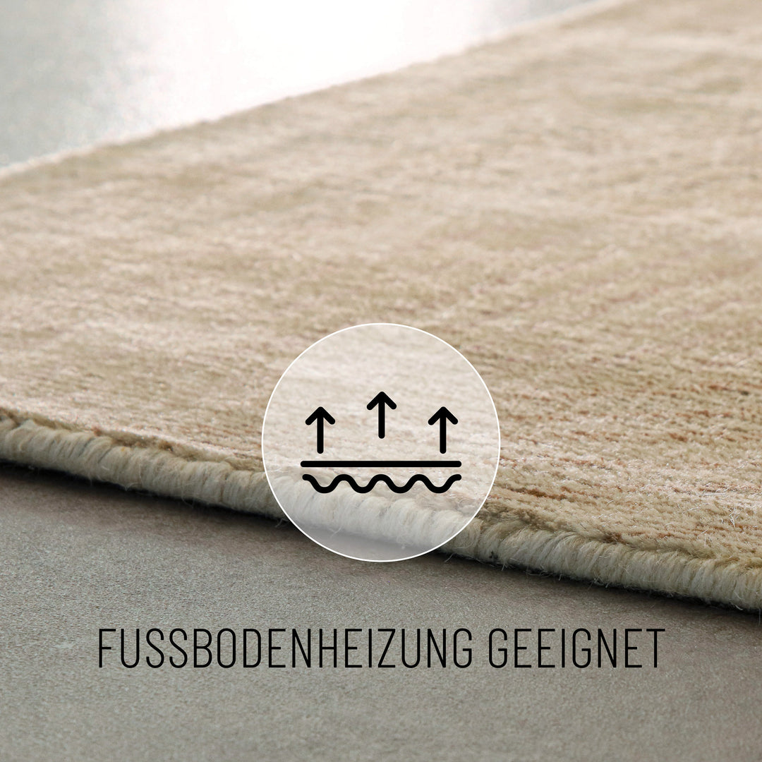 Kurzflorteppich Beige aus Viskose & Schurwolle "Skai" WECONhome