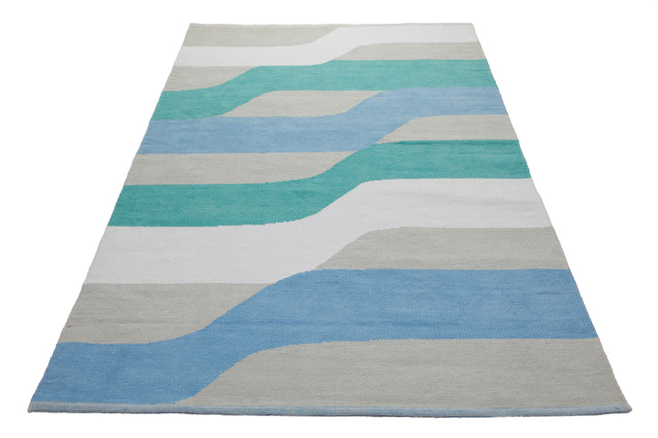 160x230 Teppich Wohnzimmer Aquawellen in Türkis und Hellblau – Skandi-Streifenteppich mit fließenden Bändern