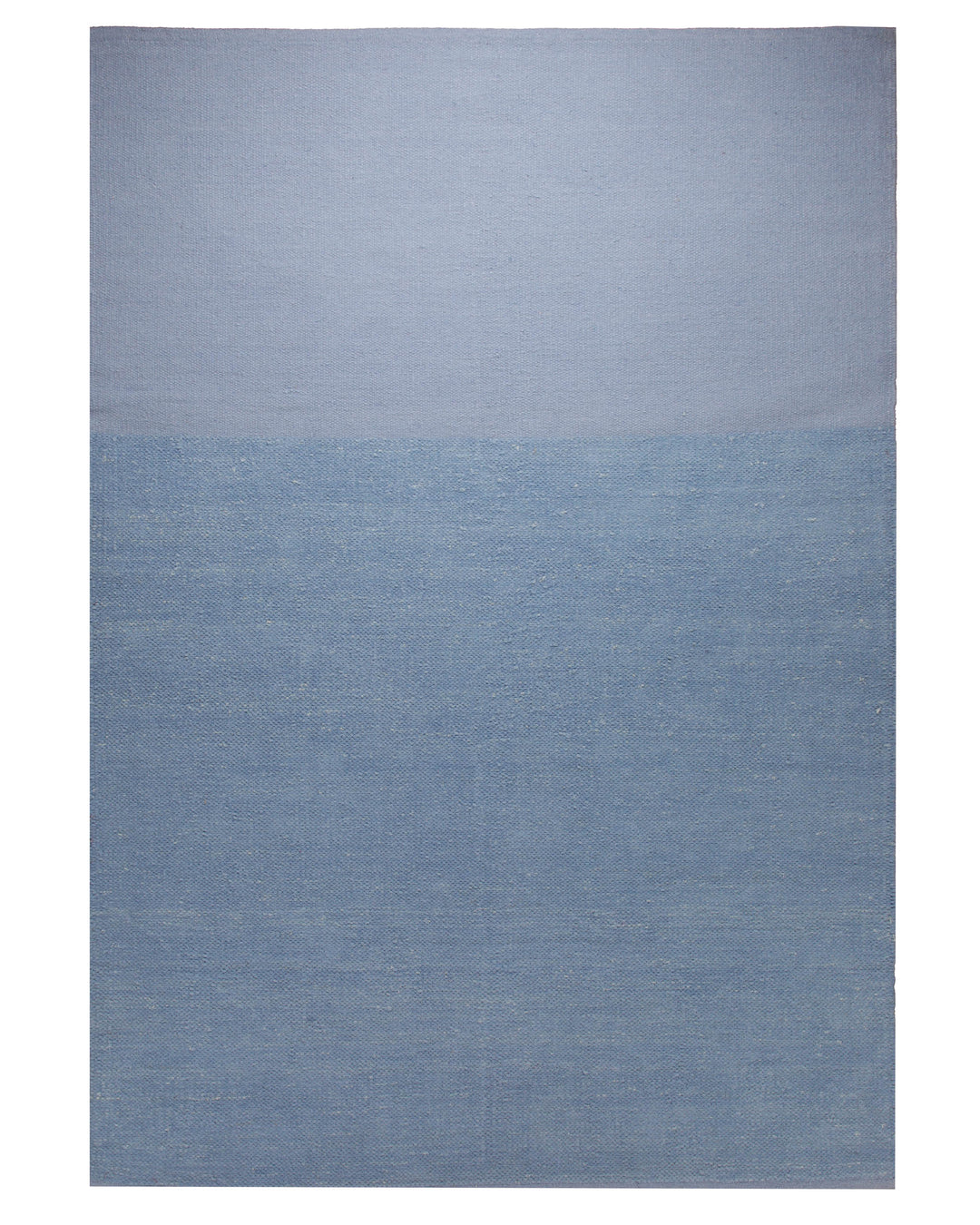Spring Handwebteppich Chenille hellblau blau 160x230 cm – Gesamtansicht freigestellt
