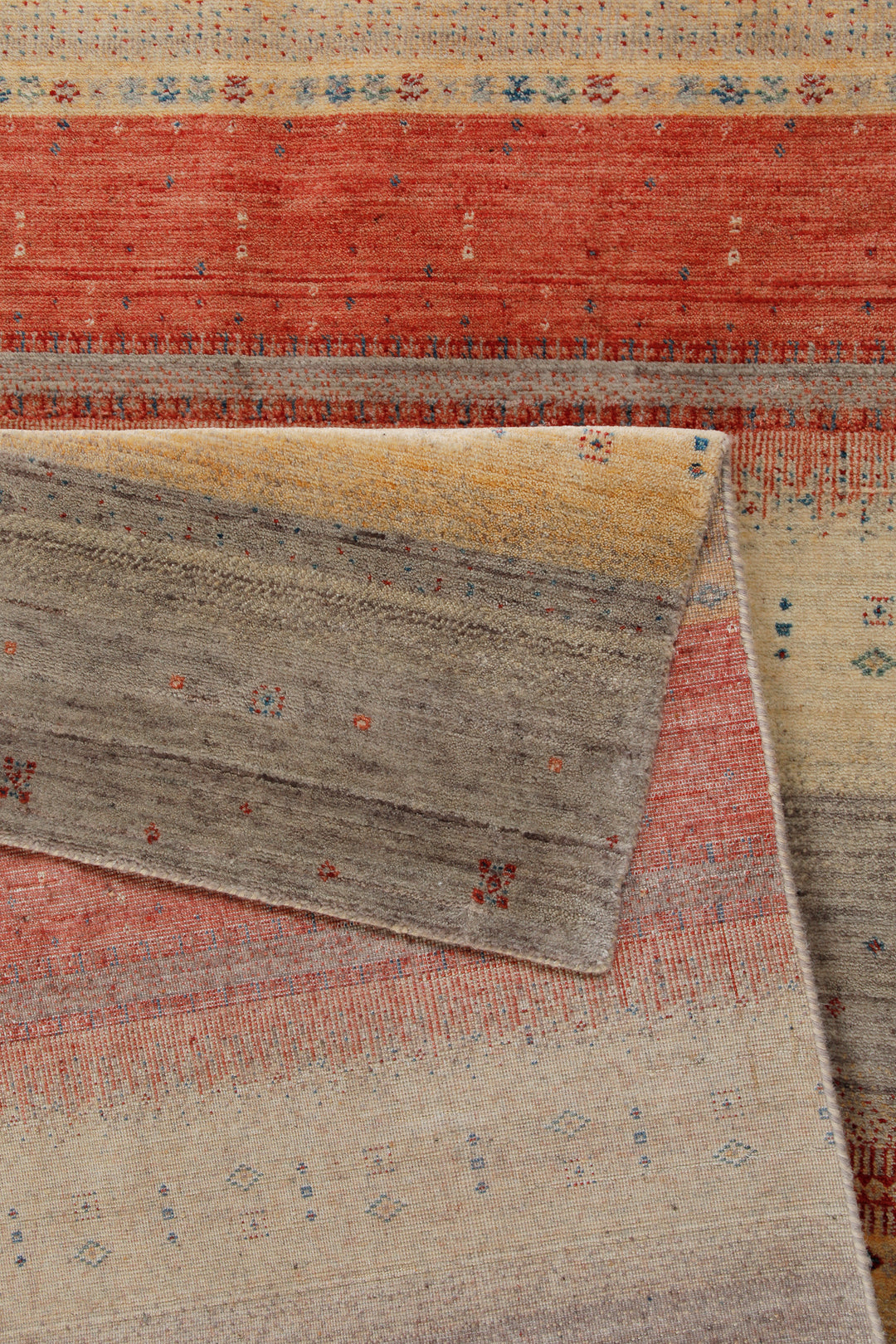 Loribaft Teppich 100 % Schurwolle 245x305 cm
