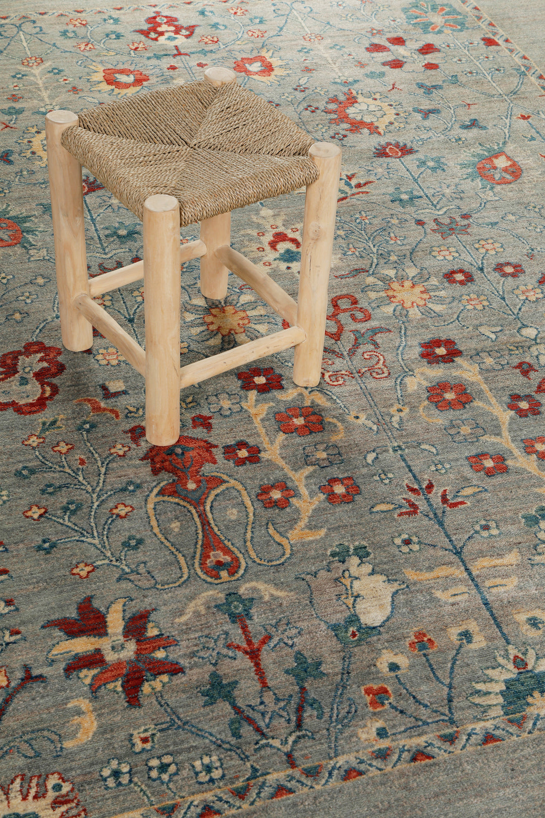 Loribaft Teppich 100 % Schurwolle 245x305 cm