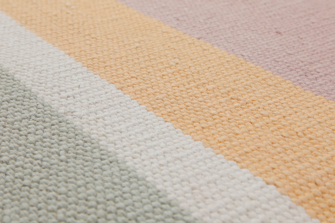 160x230 Teppich Wohnzimmer Salbei trifft Rosé – Pastell-Color-Block aus Wolle mit Fransen