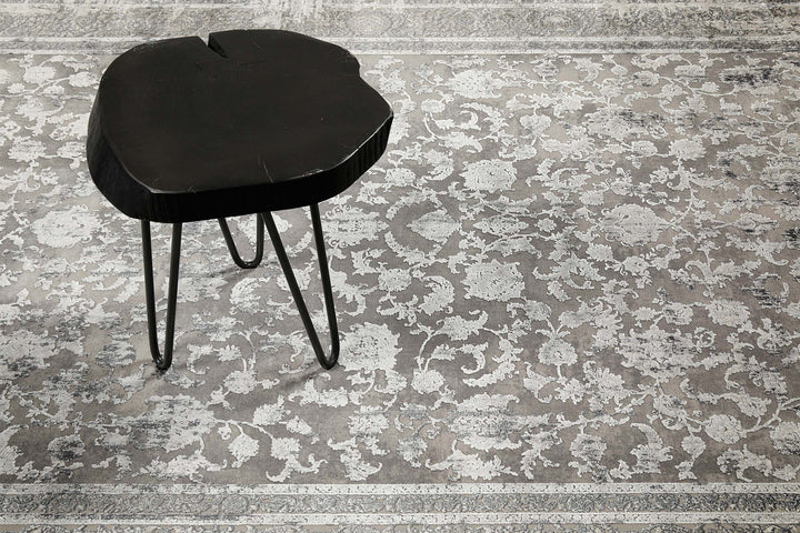 Vintage Teppich Grau Sand Beige Oriental "#Upperground Bazaar" by WECONhome