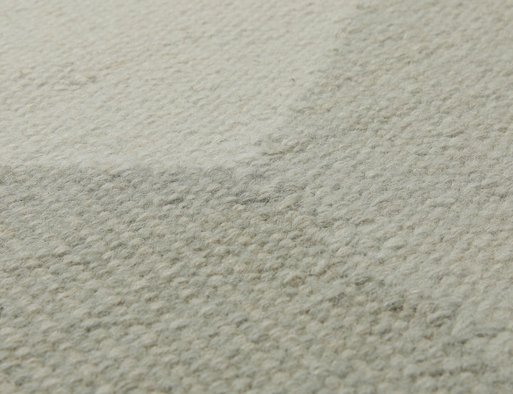 160x230 Teppich Wohnzimmer Salbei trifft Creme – Skandi-Handwebteppich in zarten Pastelltönen